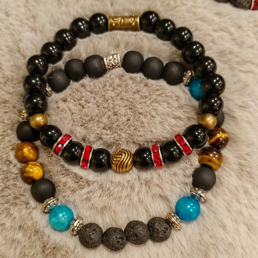 Hand made mala bracelets - Picture 11 of 16
